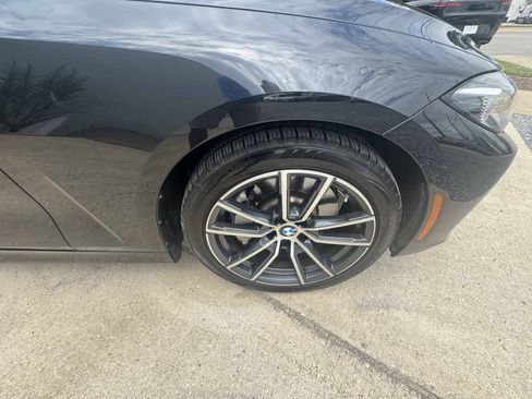 Used 2025 BMW 430i Convertible w/ Premium Package RWD image 29