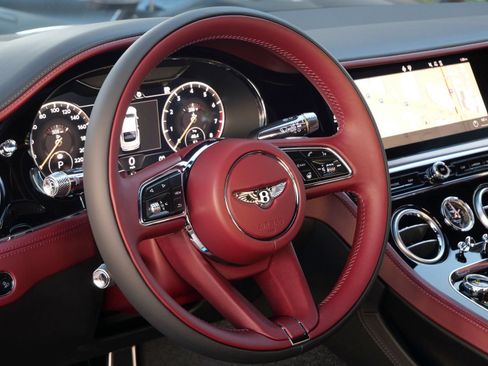 Used 2024 Bentley Continental GT Azure AWD/4WD image 14