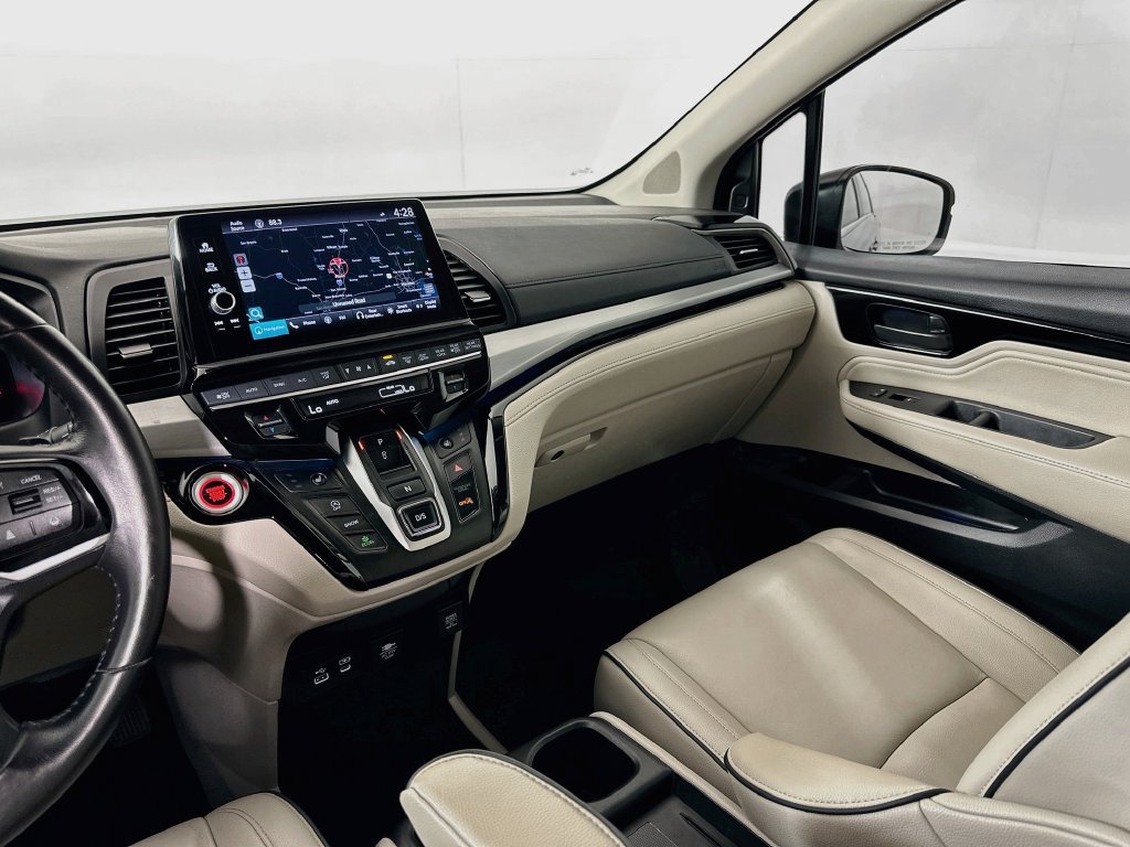 Certified 2025 Honda Odyssey Touring image 24