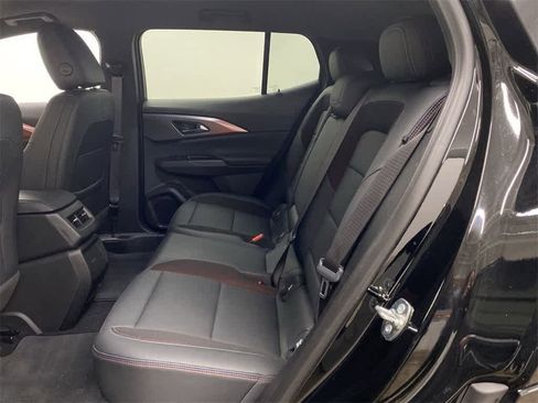 Used 2024 Chevrolet Equinox EV RS image 17