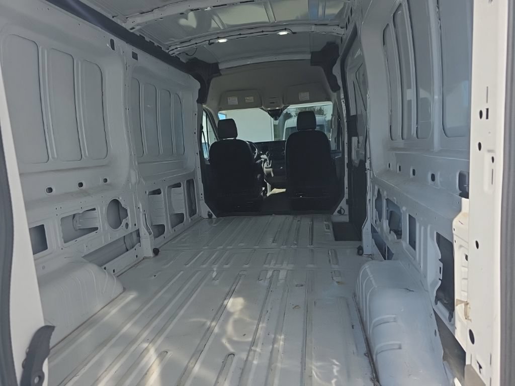 Used 2025 Ford Transit 250 148 Medium Roof Extended AWD image 10