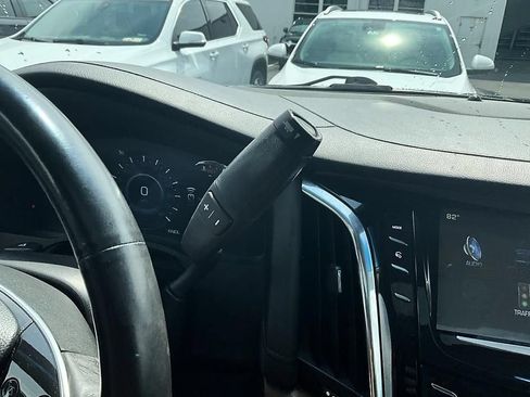 Used 2017 Cadillac Escalade Luxury AWD/4WD image 20