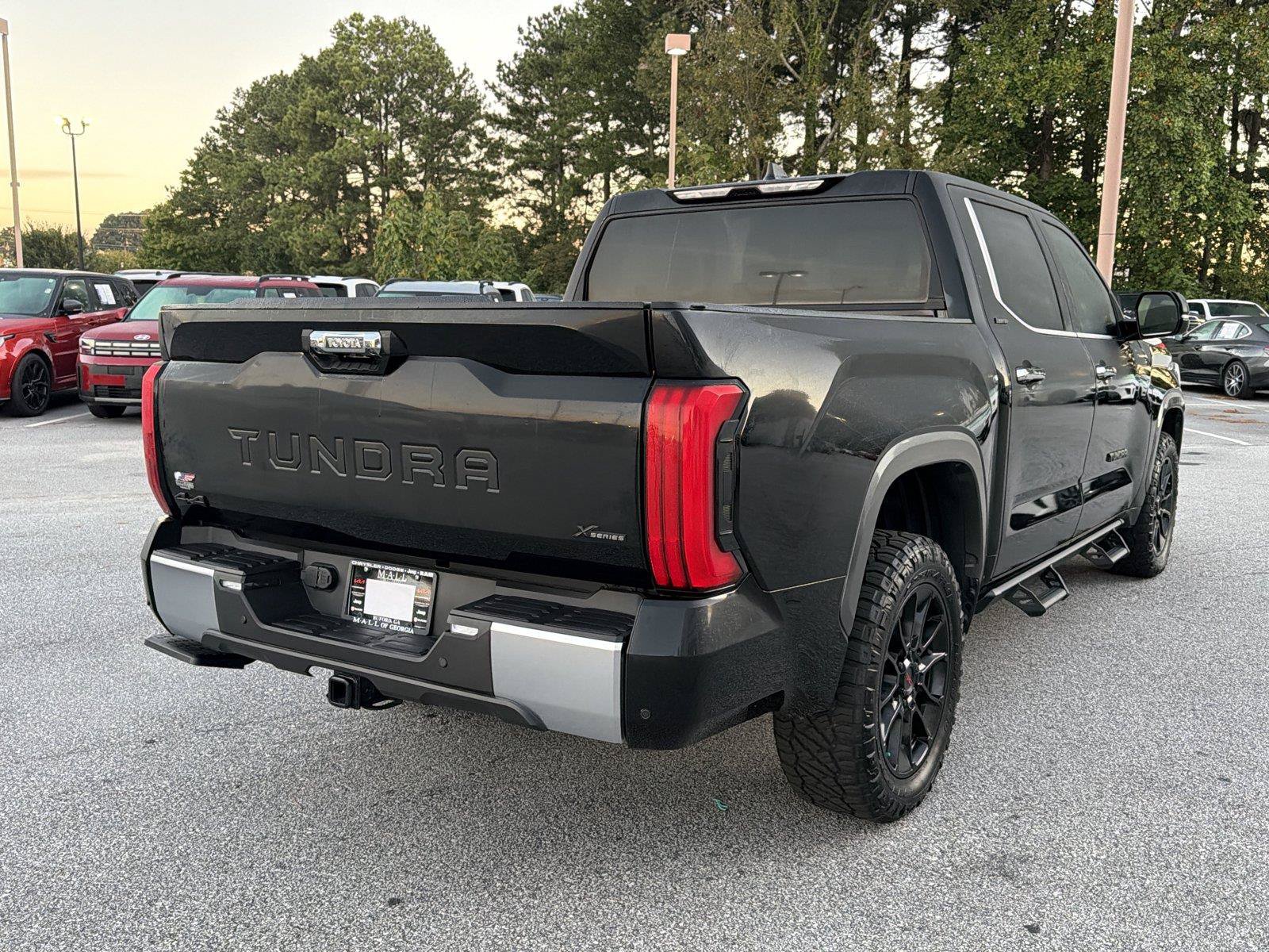 Used 2025 Toyota Tundra Limited AWD/4WD image 5