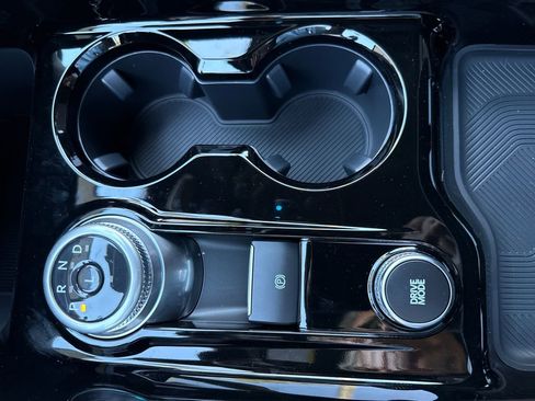 New 2026 Ford Explorer Platinum image 33