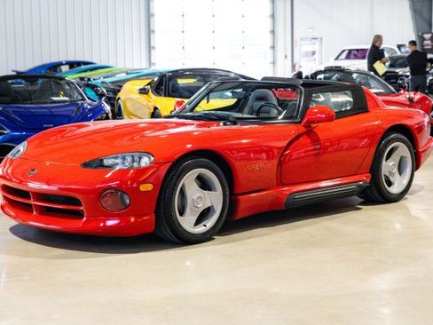 Used 1993 Dodge Viper RT/10 RWD image 2