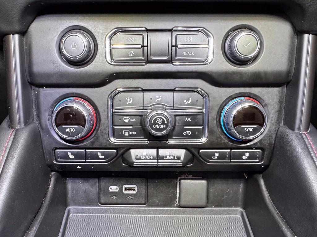 Used 2021 Chevrolet Tahoe RST AWD/4WD image 31