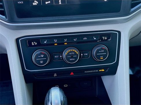 Used 2021 Volkswagen Atlas SE w/ Panoramic Sunroof Package image 14