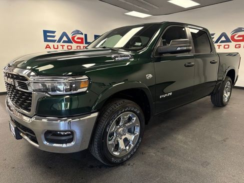 New 2026 RAM 1500 4x4 Crew Cab image 4