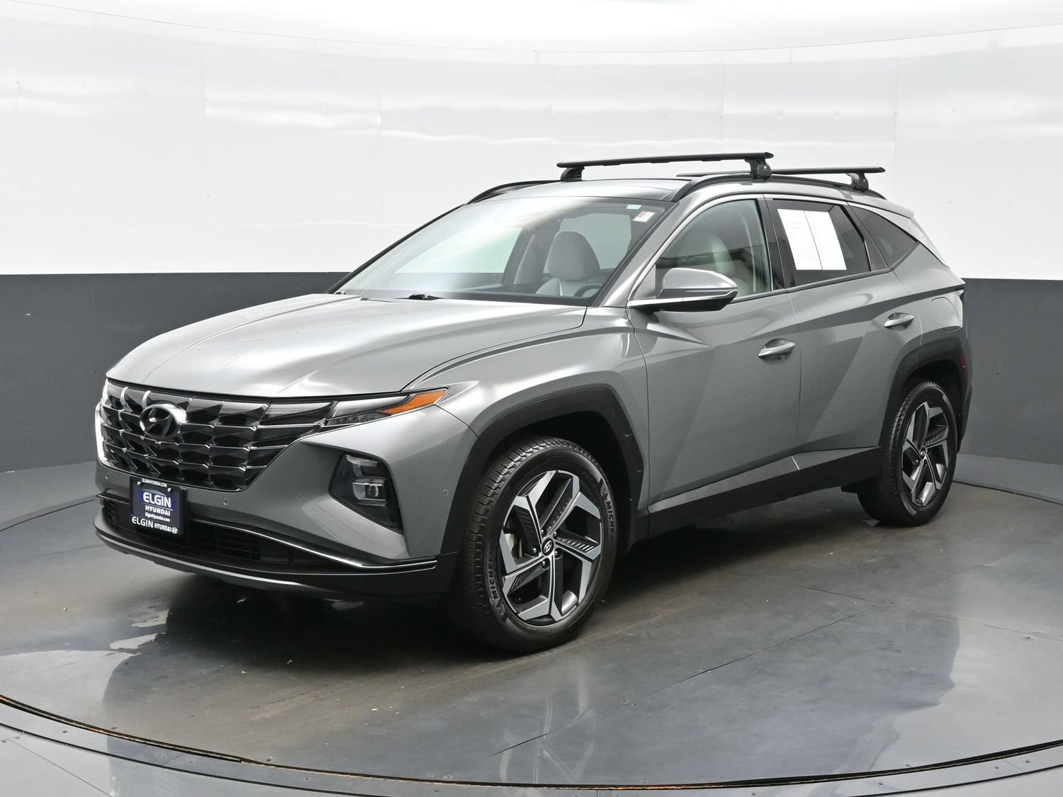 Certified 2024 Hyundai Tucson Limited AWD/4WD image 2