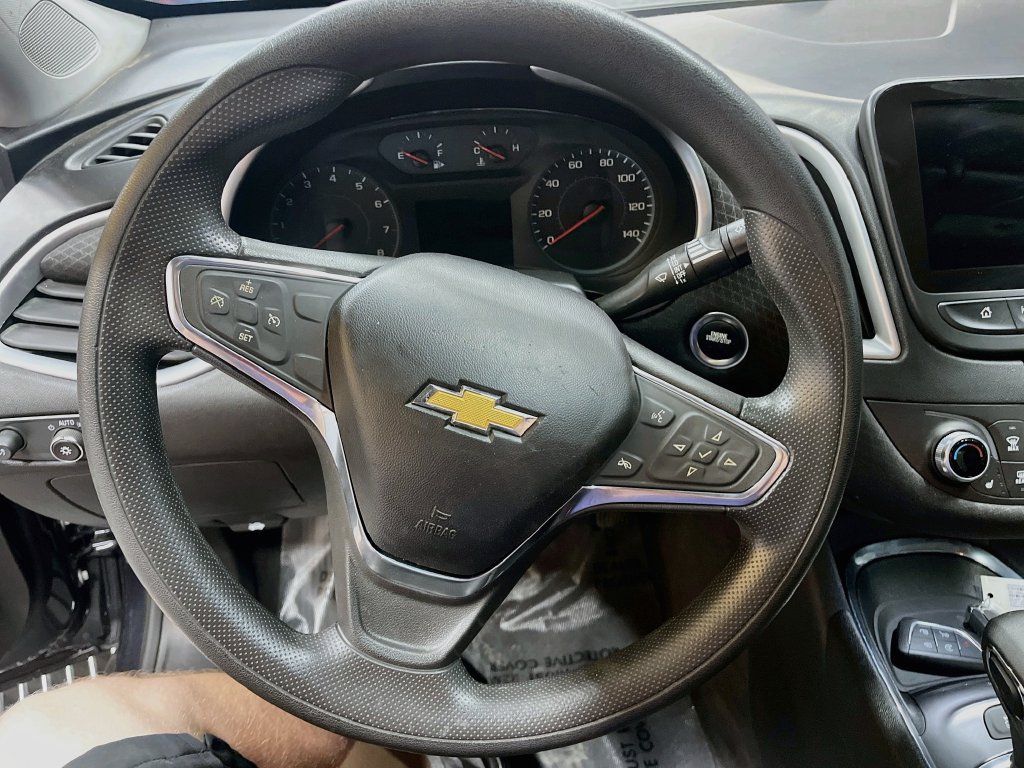 Used 2023 Chevrolet Malibu LT w/ Driver Confidence Package FWD image 11