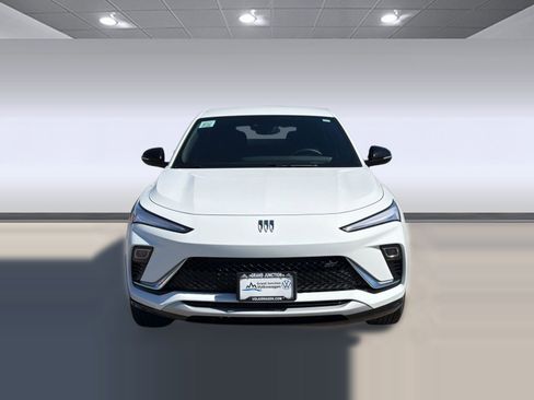 Used 2024 Buick Envista Sport Touring w/ Convenience I Package FWD image 6