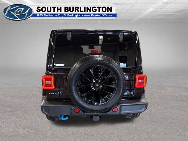 Used 2024 Jeep Wrangler Unlimited Sahara AWD/4WD image 6