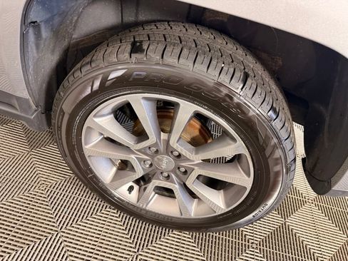 Used 2016 Jeep Compass High Altitude FWD image 13
