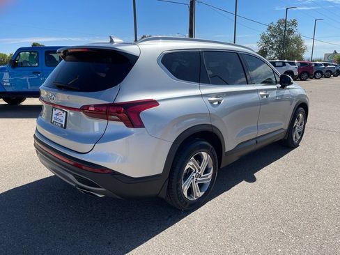 Used 2023 Hyundai Santa Fe SEL FWD image 5