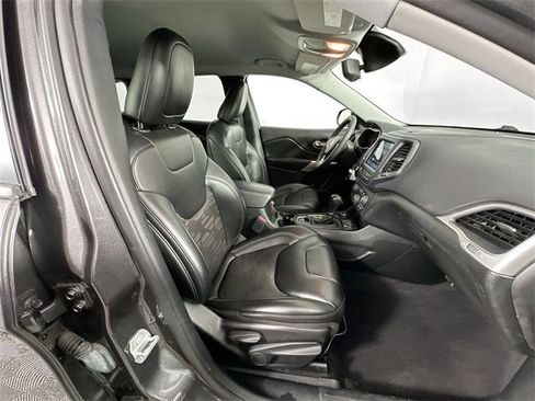 Used 2022 Jeep Cherokee Latitude image 27