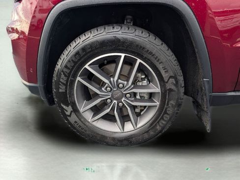 Used 2021 Jeep Grand Cherokee Limited w/ Luxury Group II AWD/4WD image 27