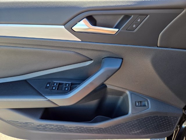 Certified 2026 Volkswagen Jetta S FWD image 18
