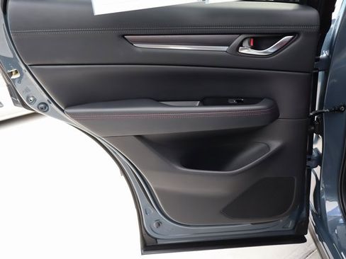 Used 2023 MAZDA CX-5 Carbon Edition image 26