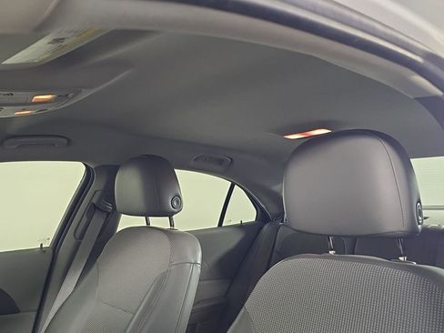 Used 2016 Chevrolet Malibu LT w/ Power Convenience Package FWD image 9