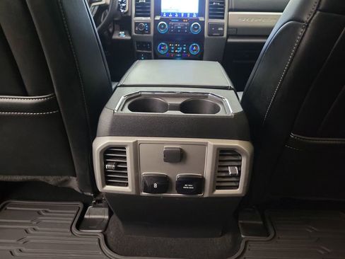 Used 2021 Ford F350 Lariat w/ Tremor Off-Road Package image 21
