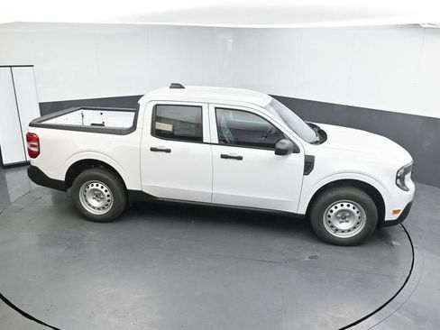 New 2026 Ford Maverick XL w/ Equipment Group 101A AWD/4WD image 23