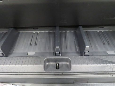 Used 2025 Toyota Sequoia SR5 image 38