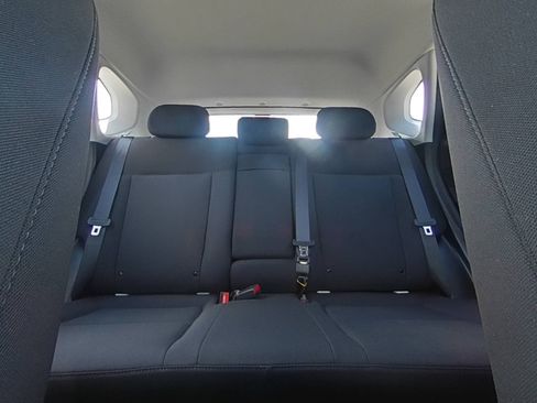Used 2025 Hyundai Kona SE AWD/4WD image 32