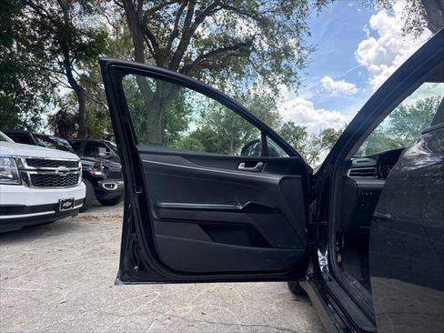 Used 2023 Kia K5 LXS image 21