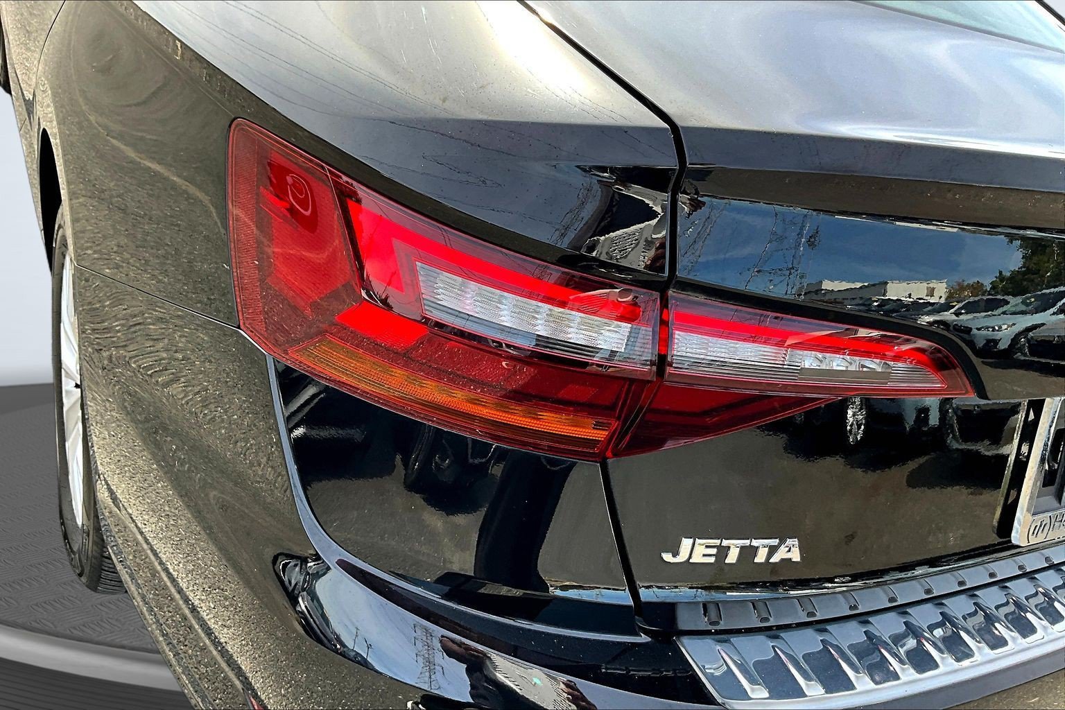 Used 2019 Volkswagen Jetta S w/ Driver Assistance Package FWD image 19