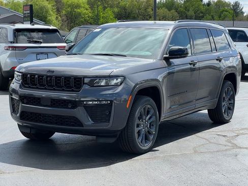 New 2026 Jeep Grand Cherokee L Limited AWD/4WD image 47