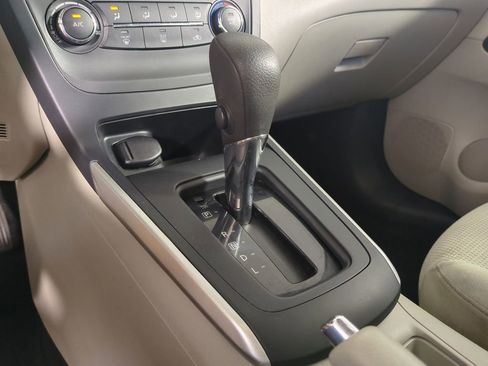 Used 2017 Nissan Sentra S image 19