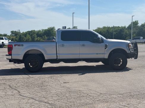 Used 2021 Ford F250 Lariat w/ Lariat Ultimate Package AWD/4WD image 4