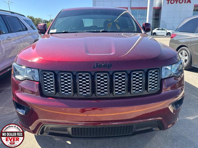 Used 2021 Jeep Grand Cherokee Laredo X AWD/4WD image 12