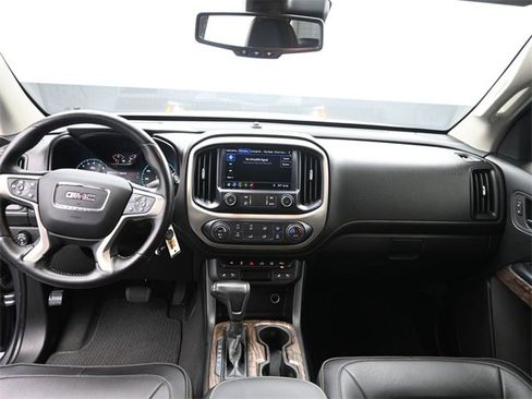 Used 2021 GMC Canyon Denali image 12