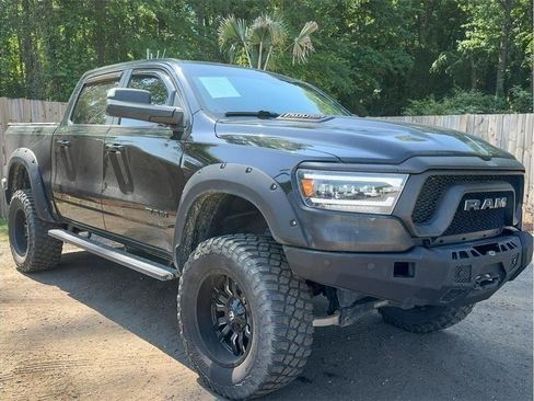 Used 2019 RAM 1500 Rebel w/ Rebel Level 1 Equipment Group AWD/4WD image 11