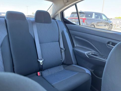 Used 2025 Nissan Versa SV FWD image 34