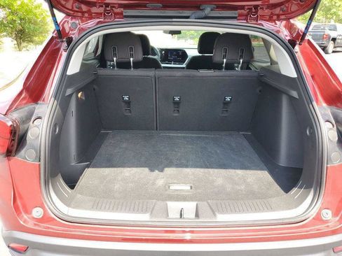 Certified 2024 Chevrolet Trax LS w/ LS Convenience Package FWD image 27