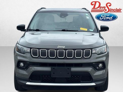 Used 2022 Jeep Compass Limited w/ Sun and Sound Group AWD/4WD image 2