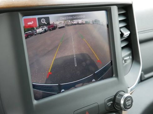 Used 2022 RAM 1500 Laramie AWD/4WD image 30