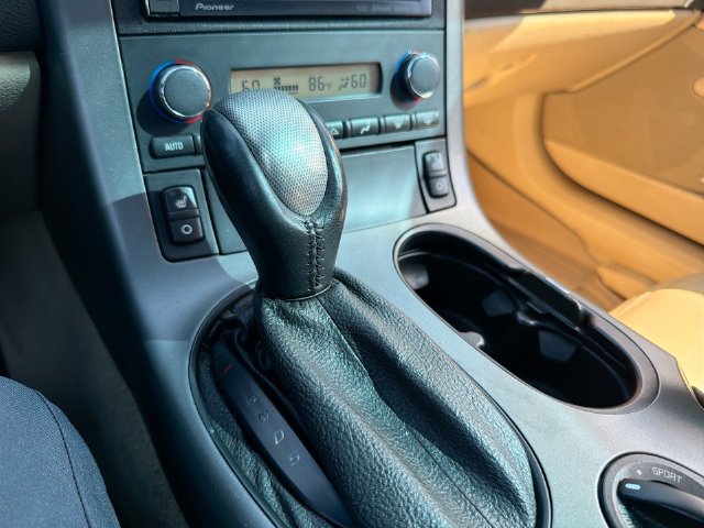 Used 2007 Chevrolet Corvette Coupe w/ Preferred Equipment Group RWD image 21