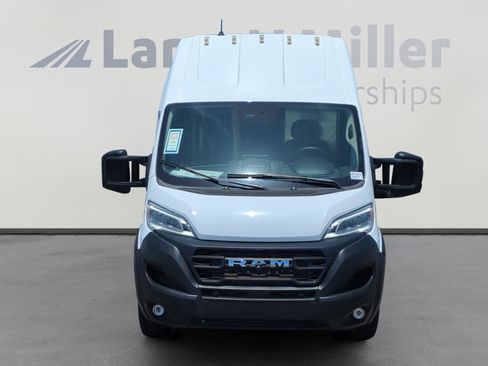 New 2024 RAM ProMaster 3500 w/ Delivery Van Package image 8