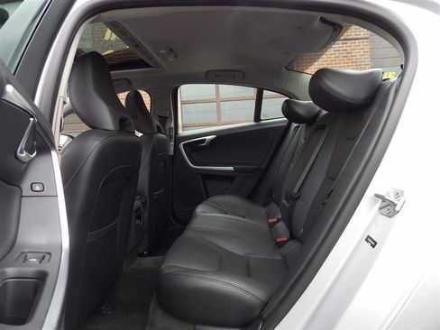 Used 2015 Volvo S60 T5 Premier image 14