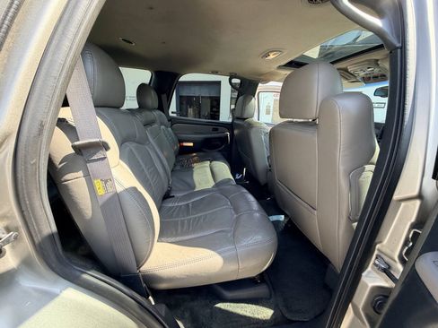 Used 2002 Chevrolet Tahoe LT AWD/4WD image 25
