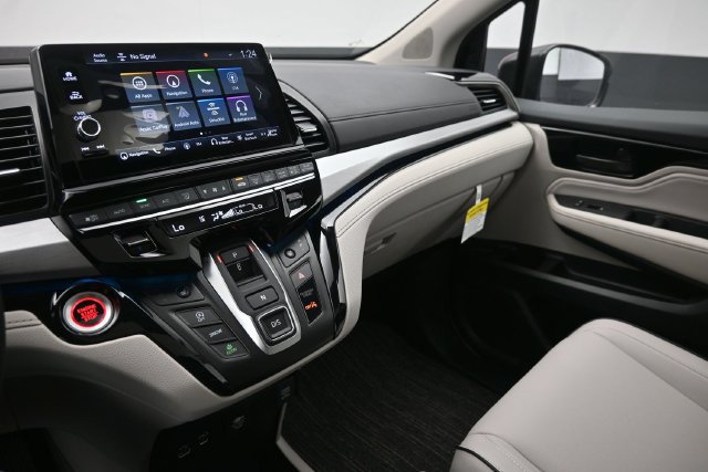 New 2027 Honda Odyssey Touring image 32