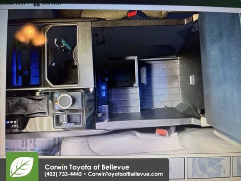 Used 2024 Toyota Tundra Limited w/ Power Package image 8