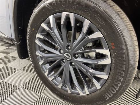 New 2026 Nissan Rogue Platinum AWD/4WD image 15
