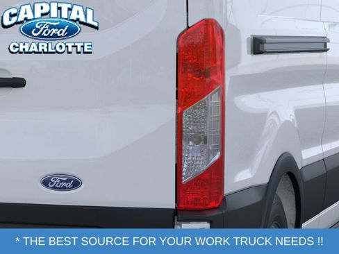 New 2026 Ford Transit 250 148 Medium Roof w/ Load Area Protection Package RWD image 21