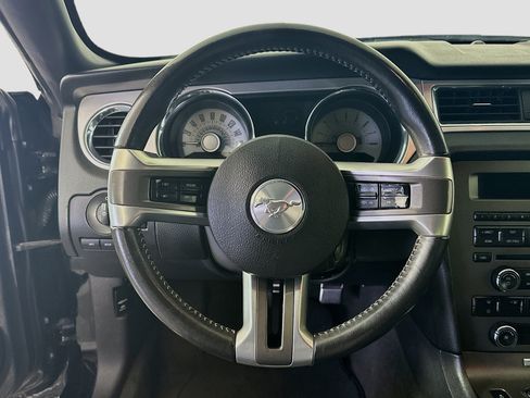 Used 2012 Ford Mustang Premium RWD image 17