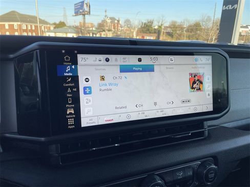 Used 2024 Jeep Gladiator Sport image 10