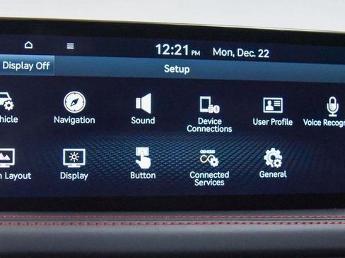 Used 2023 Genesis G70 2.0T w/ Sport Prestige Package image 21